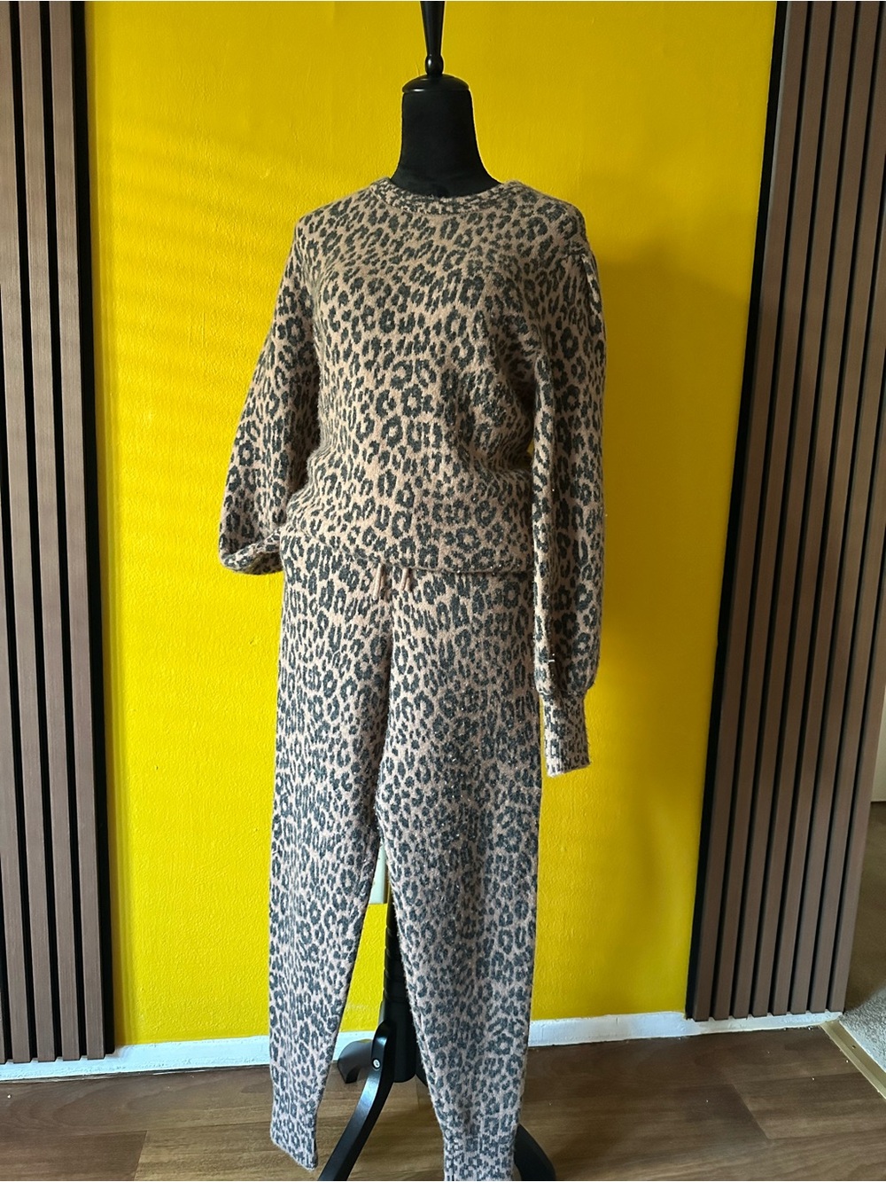 kate spade Leopard Print Knit Sweater & Joggers - Tan, Black